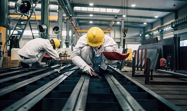 Bergama Eski Eşya Atımı